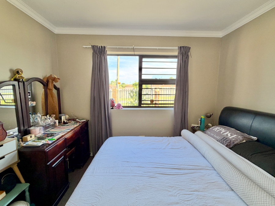3 Bedroom Property for Sale in Kabega Park Eastern Cape
